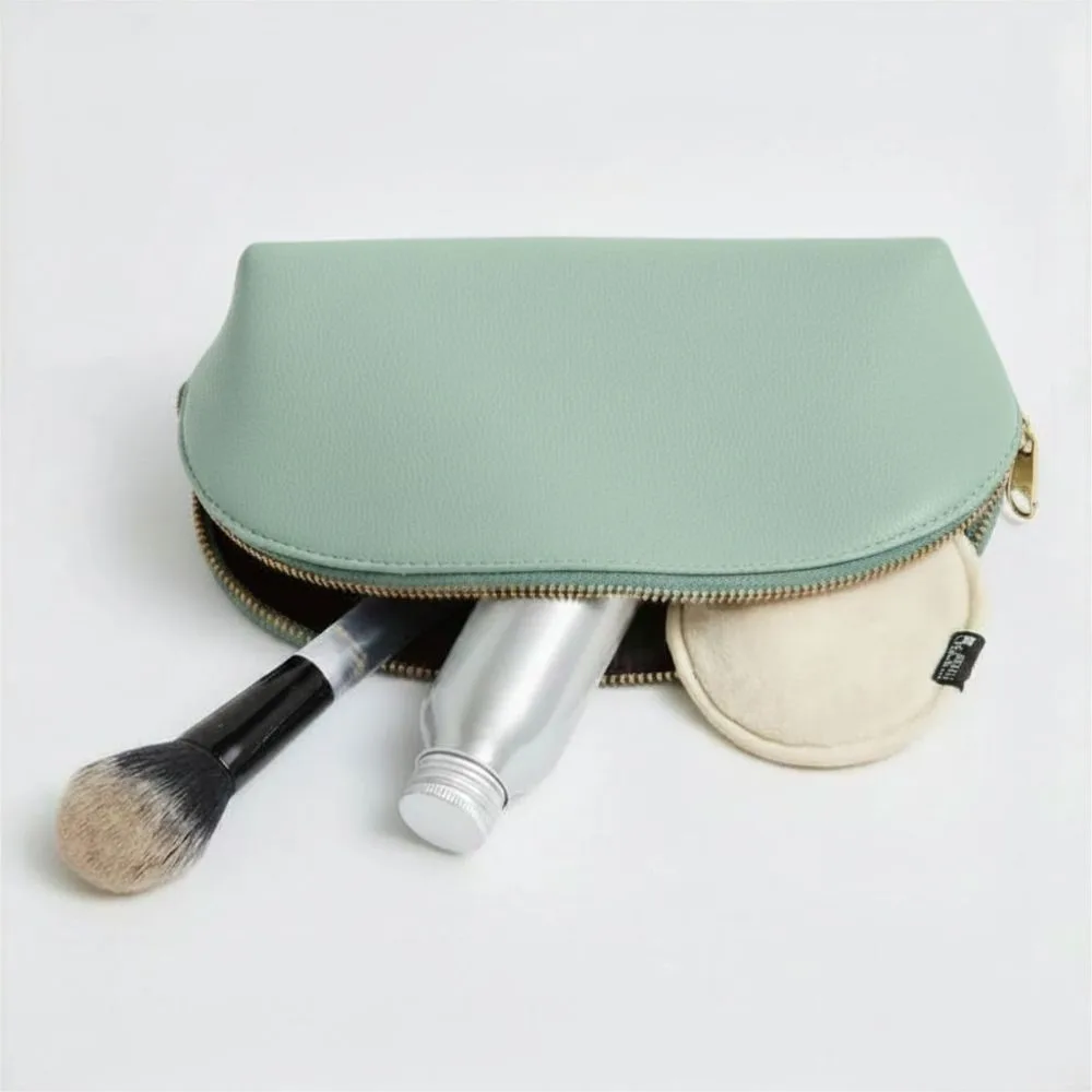 mint-green-rounded-vegan-leather-pouch-bag-wholesale pochette en cuir vegan vert menthe aux bords arrondis - vente en gros